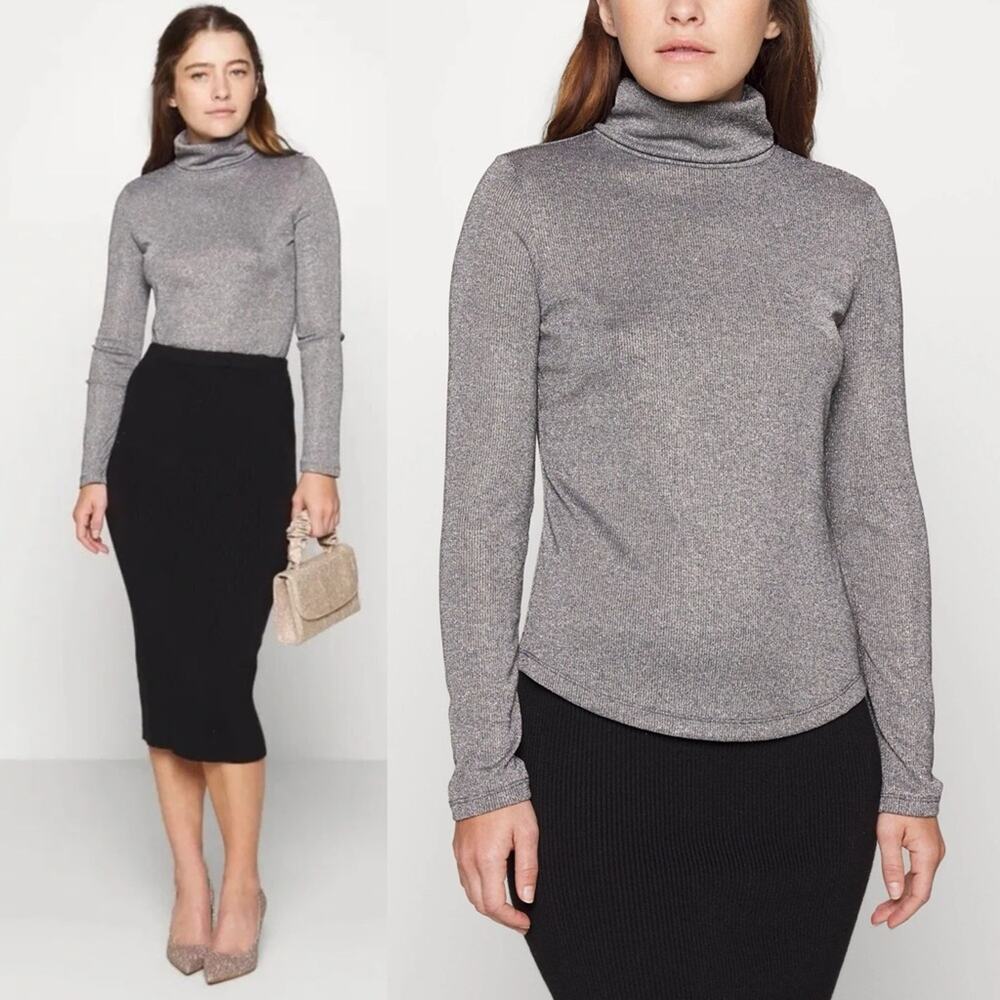 NWT GAP Metallic Ribbed Knit Turtleneck Long Sleeved Layering Top Gray Silver XS